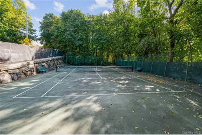 4475 Douglas, Bronx, NY 10471 - Photo 37