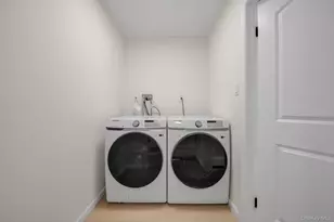 40-18 165th St, Flushing, NY 11358 - Photo 17