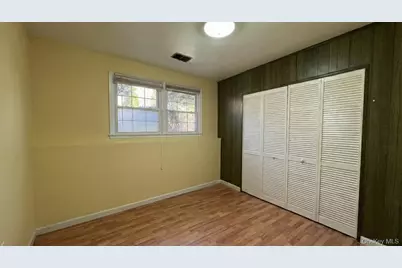 1 Bristol Court, New City, NY 10956 - Photo 9