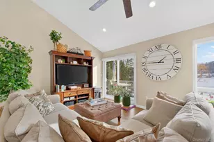34 Twin Lakes Rd, South Salem, NY 10590 - Photo 9