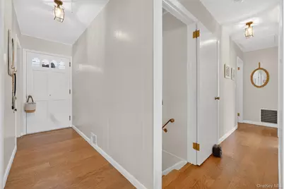 34 Twin Lakes Road, South Salem, NY 10590 - Photo 7