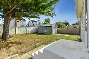 49 Malden Ave, Lynbrook, NY 11563 - Photo 15