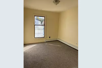 35 Vernon Terrace, Poughkeepsie, NY 12601 - Photo 9