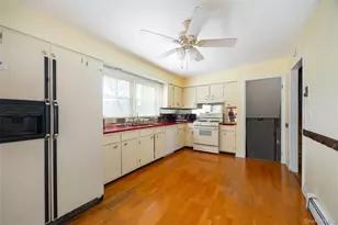 59 Carriage Hill Ln, Poughkeepsie, NY 12603 - Photo 7