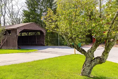 59 Carriage Hill Lane, Poughkeepsie, NY 12603 - Photo 21