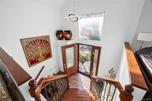 902 Linden Ave, Westbury, NY 11590 - Photo 3