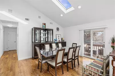 902 Linden Avenue, Westbury, NY 11590 - Photo 11