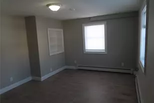 54 2nd Ave, Bay Shore, NY 11706 - Photo 5