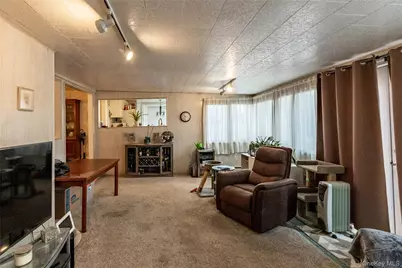 7 Lico Place, Babylon, NY 11702 - Photo 15