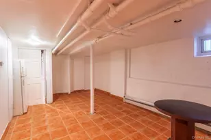 637 Rosewood St, Bronx, NY 10467 - Photo 25