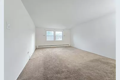 652 Hawkins Road E, Coram, NY 11727 - Photo 15