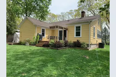 1240 West Road, Cutchogue, NY 11935 - Photo 17