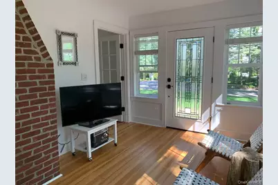 1240 West Road, Cutchogue, NY 11935 - Photo 7