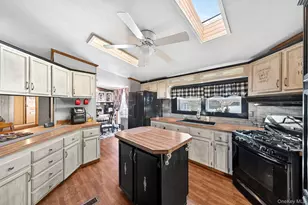 14 Palm Dr, Bloomingburg, NY 12721 - Photo 7