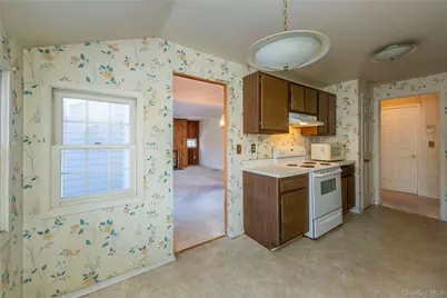 502 Holly Stream Court, Brewster, NY 10509 - Photo 9