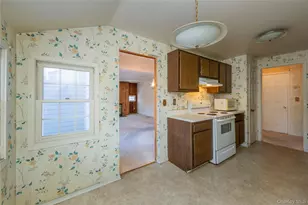 502 Holly Stream Ct, Brewster, NY 10509 - Photo 9