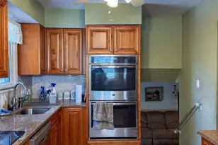 1277 Lednam Ct, Merrick, NY 11566 - Photo 13