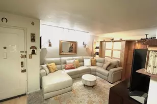 91-10 32nd Ave, East Elmhurst, NY 11369 - Photo 5