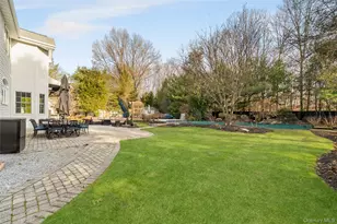 7 Park View Ln, Lake Grove, NY 11755 - Photo 39