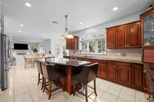7 Park View Ln, Lake Grove, NY 11755 - Photo 19