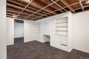 12 Westbury Ave, Plainview, NY 11803 - Photo 17