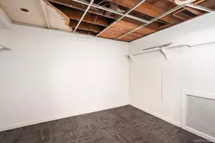 12 Westbury Ave, Plainview, NY 11803 - Photo 15