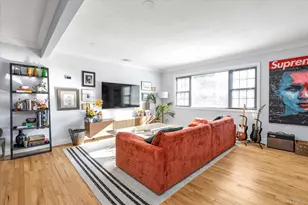 4 Finch Pl, Huntington, NY 11743 - Photo 3