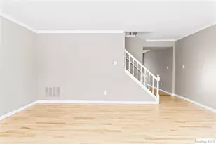 10 Bartlett Commons, Yaphank, NY 11980 - Photo 3