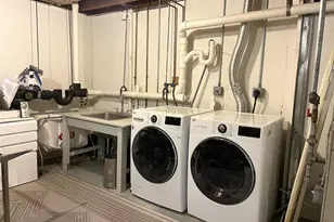 21 N Sea Rd, Southampton, NY 11968 - Photo 15