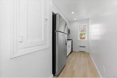75 Maine Avenue #B-1, Rockville Centre, NY 11570 - Photo 11