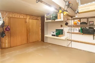 19 Maryland Avenue, Poughkeepsie, NY 12603 - Photo 27