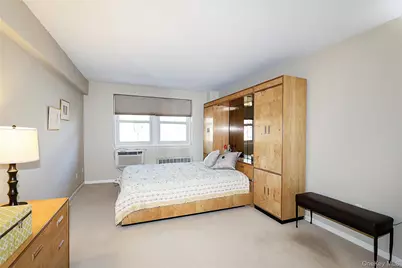 34 Pearsall Avenue #3G, Glen Cove, NY 11542 - Photo 25