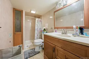 130-41 120th St, Ozone Park, NY 11420 - Photo 19