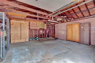 2217 7th St, East Meadow, NY 11554 - Photo 29