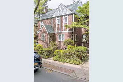 36-40 167th Street, Flushing, NY 11358 - Photo 5