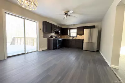 27 Dandelion Lane #B, Wallkill, NY 12589 - Photo 3