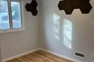 73 Peconic St, Selden, NY 11784 - Photo 9