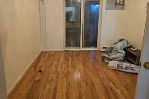 34 27 69th St Jackson Heights, Flushing, NY 11372 - Photo 3