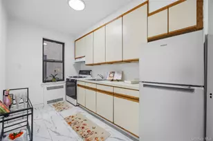 35-35 75th St, Jackson Heights, NY 11372 - Photo 9