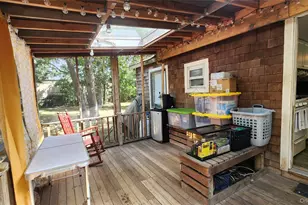 193 Commack Rd, Mastic Beach, NY 11951 - Photo 23