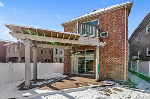 61-23 165th St, Fresh Meadows, NY 11365 - Photo 13