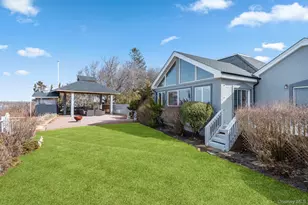 430 Salt Marsh Ln, Peconic, NY 11958 - Photo 5