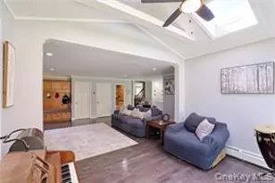 15 Cranberry Dr, Highland Mills, NY 10930 - Photo 11