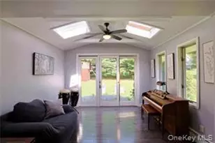 15 Cranberry Dr, Highland Mills, NY 10930 - Photo 9