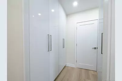 139-15 83 Avenue #423, Briarwood, NY 11435 - Photo 5