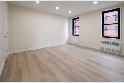 139-15 83 Avenue #423, Briarwood, NY 11435 - Photo 17