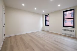 139-15 83 Ave, Briarwood, NY 11435 - Photo 17