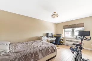 2721 Batchelder St, Brooklyn, NY 11235 - Photo 11