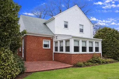 22 Hathaway Drive, Garden City, NY 11530 - Photo 11