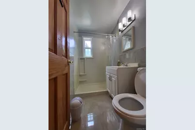 224-23 Kingsbury Avenue #B, Oakland Gardens, NY 11364 - Photo 21